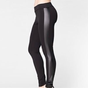 NWOT Zara Leggings with Faux Leather